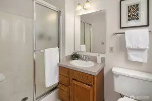 7518 24th Ave NW, Seattle, WA 98117 - Photo 16