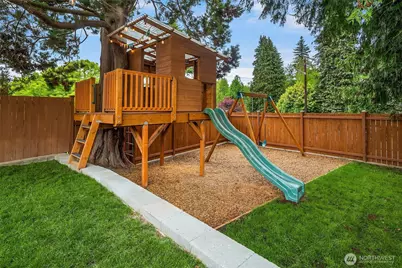 4220 NE 85th Street, Seattle, WA 98115 - Photo 30