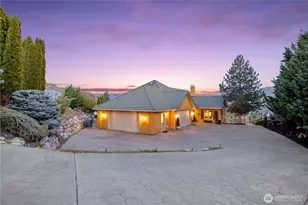 146 Long Dr, Chelan, WA 98816 - Photo 2