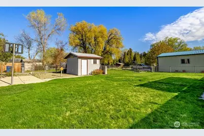 204 N Mason Street, Kittitas, WA 98934 - Photo 32