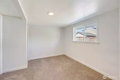 411 N Stillaguamish Avenue, Arlington, WA 98223 - Photo 14