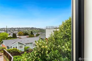 2528 27th Ave W, Seattle, WA 98199 - Photo 14