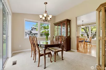 6713 113th Place SE, Bellevue, WA 98006 - Photo 8