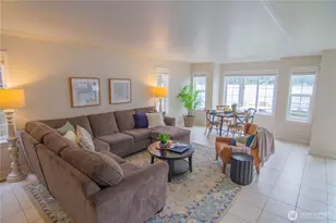 562 W Lake Samish Dr, Bellingham, WA 98229 - Photo 4