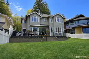 562 W Lake Samish Dr, Bellingham, WA 98229 - Photo 36