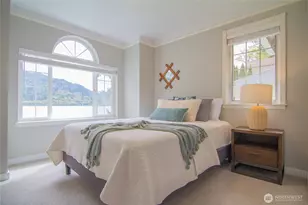 562 W Lake Samish Dr, Bellingham, WA 98229 - Photo 20