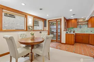 1514 NE 70th St, Seattle, WA 98115 - Photo 26