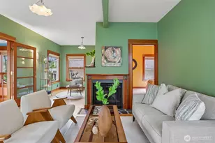 1514 NE 70th St, Seattle, WA 98115 - Photo 8