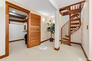 1514 NE 70th St, Seattle, WA 98115 - Photo 30