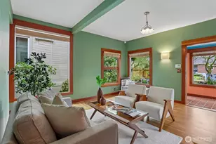 1514 NE 70th St, Seattle, WA 98115 - Photo 10