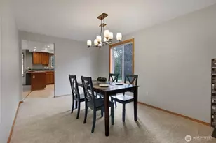 800 19th Ave SE, Puyallup, WA 98372 - Photo 6