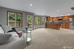 800 19th Ave SE, Puyallup, WA 98372 - Photo 10