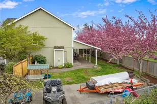 263 Hamilton Ct, Buckley, WA 98321 - Photo 30