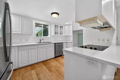 12708 108th Avenue Ct E, Puyallup, WA 98374 - Photo 10