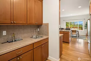 10317 208th Ave SE, Snohomish, WA 98290 - Photo 6