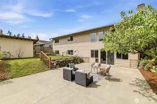 422 159th Pl SE, Bellevue, WA 98008 - Photo 22