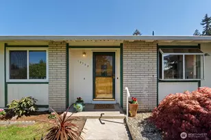 12733 SE 167th St, Renton, WA 98058 - Photo 2