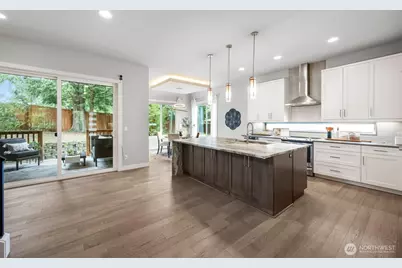 2306 NE 145th St, Shoreline, WA 98155 - Photo 8
