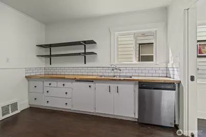 616 S Adams, Tacoma, WA 98405 - Photo 8