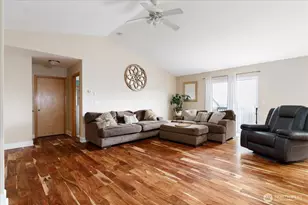 1430 NW Camellia Loop, Oak Harbor, WA 98277 - Photo 20