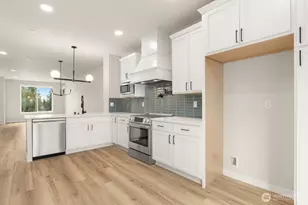 16823 Alder Way, Lynnwood, WA 98037 - Photo 12