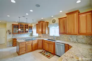 12220 Maple Crest Dr, Burlington, WA 98233 - Photo 16