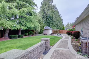12220 Maple Crest Dr, Burlington, WA 98233 - Photo 10