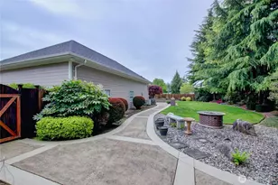 12220 Maple Crest Dr, Burlington, WA 98233 - Photo 6
