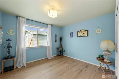 317 Teresa Street, Camano Island, WA 98282 - Photo 18