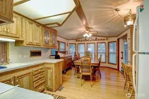 243 Schinn Canyon Ct, Deming, WA 98244 - Photo 16