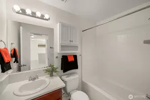 19015 25th Dr SE, Bothell, WA 98012 - Photo 22