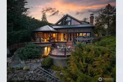 1121 Irene Place NE, Bainbridge Island, WA 98110 - Photo 2