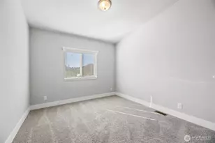 2126 Glacier St, Enumclaw, WA 98022 - Photo 20
