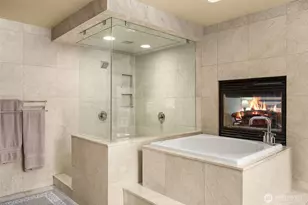 2155 N 128th St, Seattle, WA 98133 - Photo 16