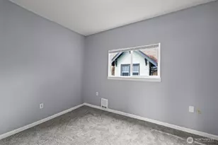 2204 S 12th St, Tacoma, WA 98405 - Photo 28