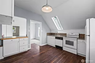 2204 S 12th St, Tacoma, WA 98405 - Photo 24