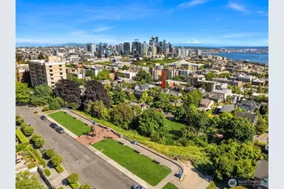 1012 2nd Avenue W, Seattle, WA 98119 - Photo 32