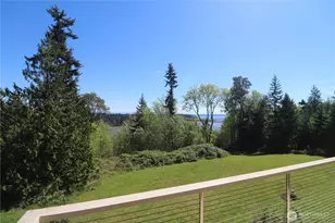 207 Triangle Cove Ln, Camano Island, WA 98282 - Photo 8