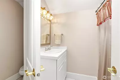 5377 E Blaisdell Lane, Port Orchard, WA 98366 - Photo 24