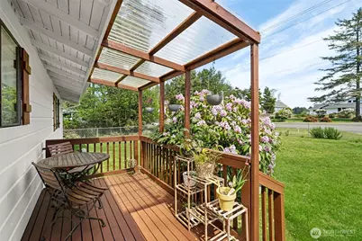 655 Mt Olympus Avenue SE, Ocean Shores, WA 98569 - Photo 4