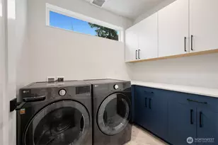 8848 20th Ave SW, Seattle, WA 98106 - Photo 30