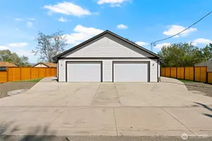 1917 Landon Ave, Union Gap, WA 98903 - Photo 2