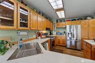 1720 Van Wyck Rd, Bellingham, WA 98226 - Photo 10