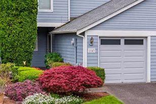 1143 Windy Beach Ln, Silverdale, WA 98383 - Photo 2