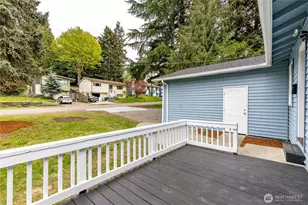 9439 11th Ave SW, Seattle, WA 98106 - Photo 4