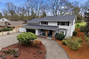 8410 Zircon Dr SW, Lakewood, WA 98498 - Photo 2