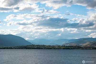 2650 S Lakeshore Road, Chelan, WA 98816 - Photo 6