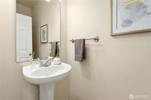 1126 204th Pl SW, Lynnwood, WA 98036 - Photo 14