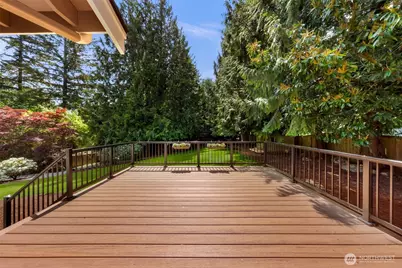 25827 NE 9th Street, Sammamish, WA 98074 - Photo 22
