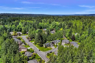 25827 NE 9th St, Sammamish, WA 98074 - Photo 40